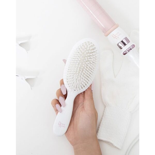 Beauty Works X Molly-Mae Oval Bristle Brush